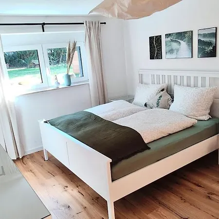 Modern-gemuetliche Wohnung, Ganz Neu, In Neuenheim, Apartman *